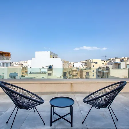 Sunshine Penthouse 2br Heaven With Ac, Terrace & Wifi By 360 Estates *