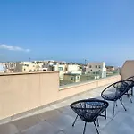 Apartmán Sunshine Penthouse 2br Heaven With Ac, Terrace & Wifi By 360 Estates